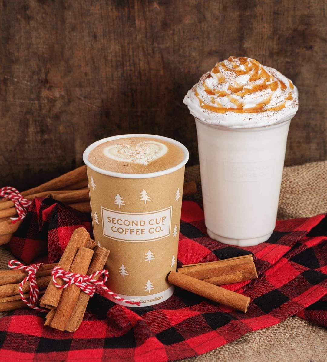 secondcupoakvi1's tweet photo. It's the most wonderful time of the year ✨ Your holiday favourites are back with the addition of our NEW Cinnamon Toast Latte and Cinnamon Toast White FroCho! Inspired by a breakfast classic - these two new additions to our holiday lineup are providing all the cozy vibes🎄 https://t.co/dZeGiVDNPz