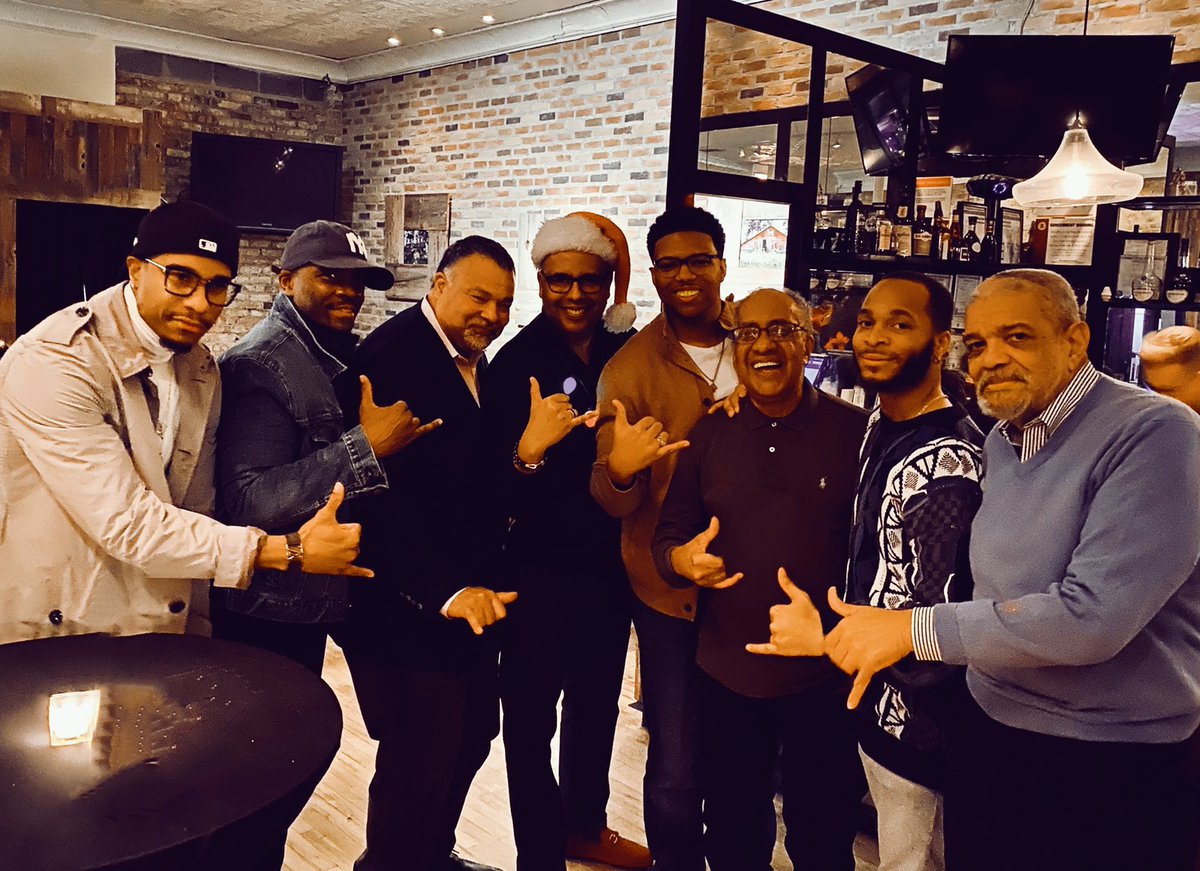 TimKing's tweet image. Celebrating my 10th anniversary of becoming a member of Alpha Phi Alpha Fraternity, Inc. Everyday since I crossed the burning sands, I have been humbled and honored to be able to call so many great men, Brother. @apa1906NETwork  #Alphaversary #OhhSix #AlphaPhiAlpha #IceCold