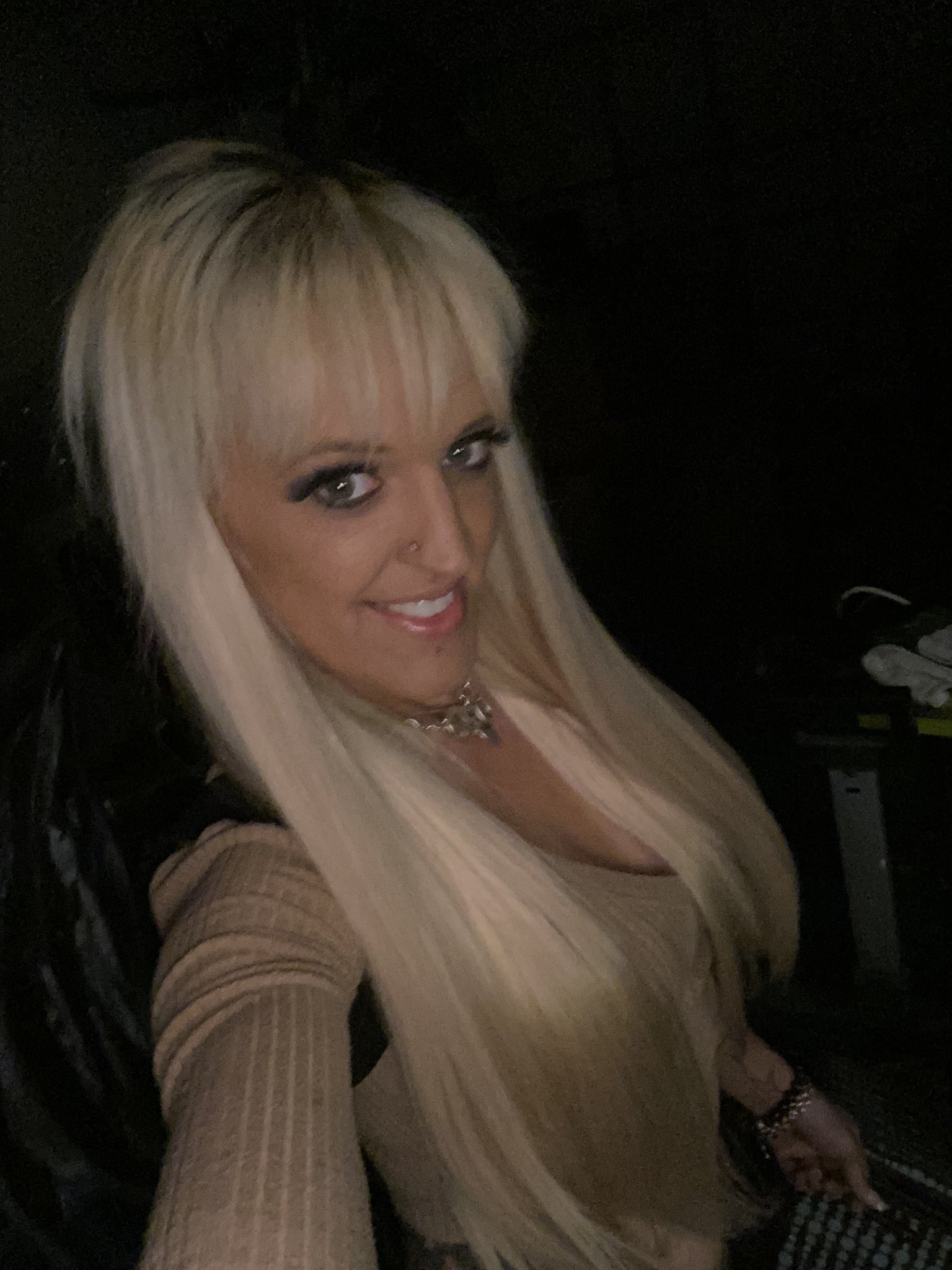 1 pic. just need a new photo shoot with these awesome Victoria secret wings @EscortLook @EscortLook @amorous_films @eros_ads @GroobyMike @HotModeIsX @gls_elitevips @ https://t.co/xcfYL95mk8