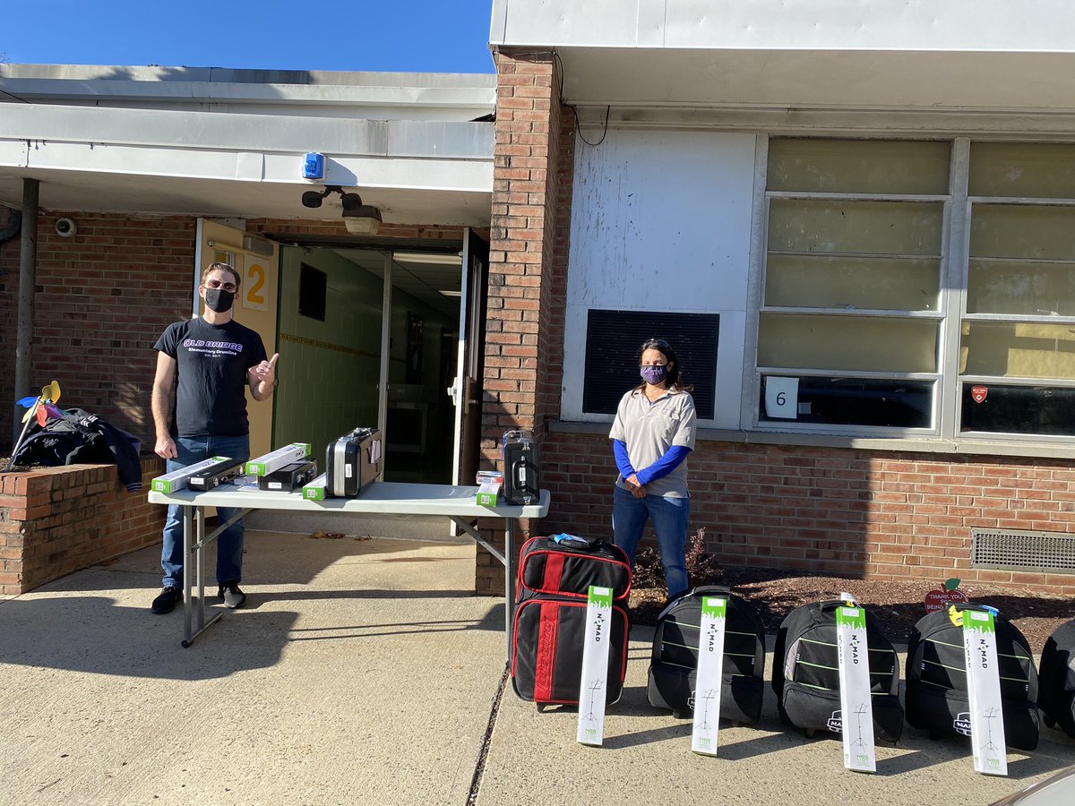 njcolin's tweet photo. TY @vivaloca57, who organized ALL new Miller inst for us! 40 new Carpenter/Miller band students start their new instruments next week. Elem band class in OB will not be stopped. Onward! @Millerprin @carpenterrocket  @OBSupCittadino @OBassistantsup @KEllisFoster #MusicEducation https://t.co/4etcKf2wyA