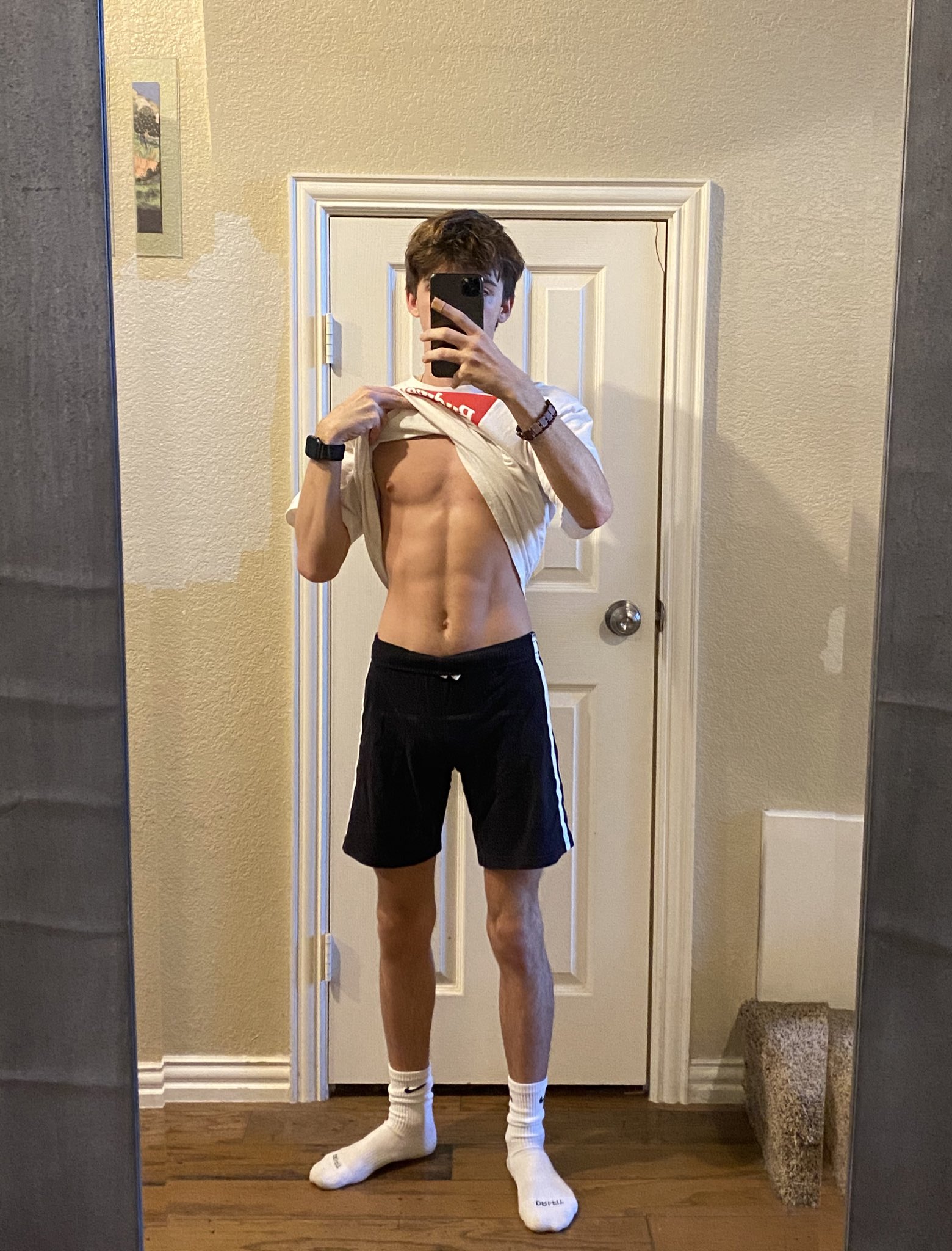 john doe on Twitter: "Watch me undress https://t.co/HF1W1B5ZFI" / Twitter