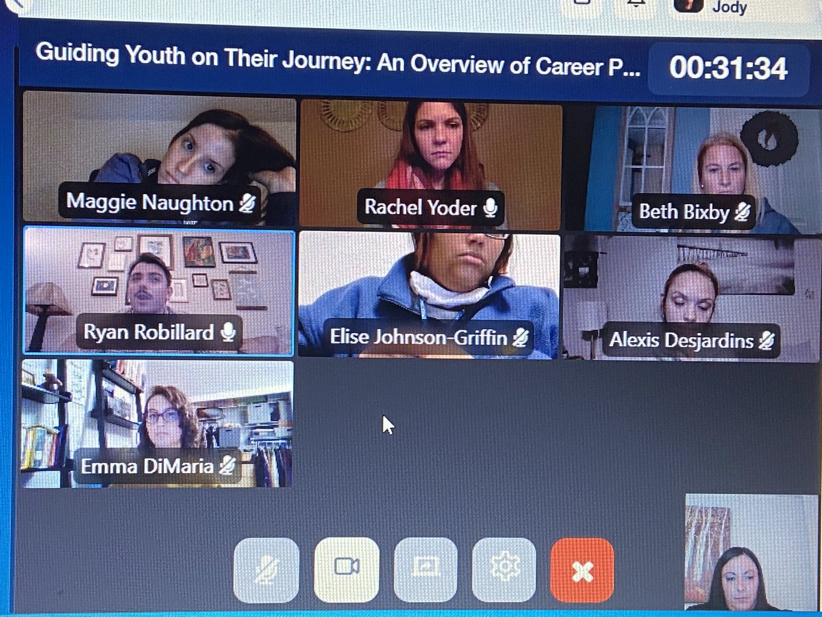 tidesfamilysvs's tweet photo. Our team participating in today's sessions at the virtual Huether Lasallian Conference #Huether2020 #Lasallians
@Lasallian_RELAN! https://t.co/RhtEJf6pa3