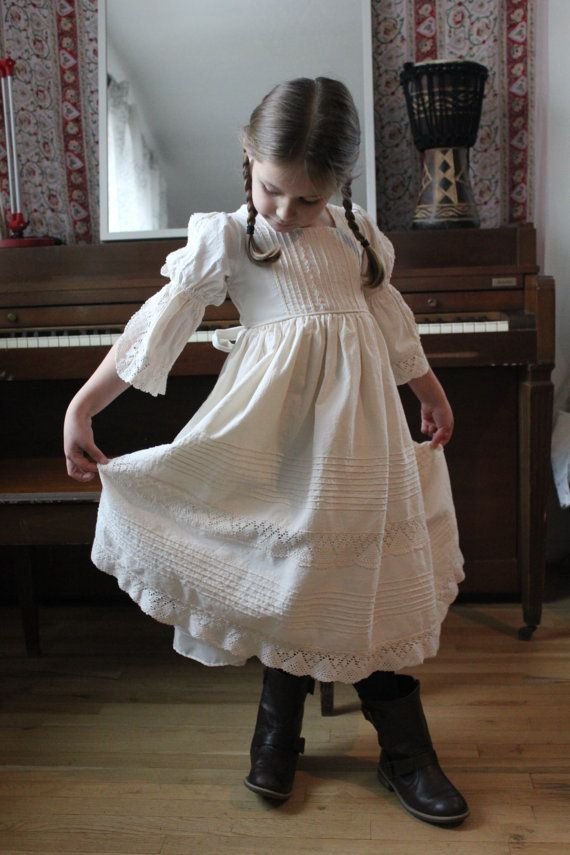 Lara Lane Kent tweet media