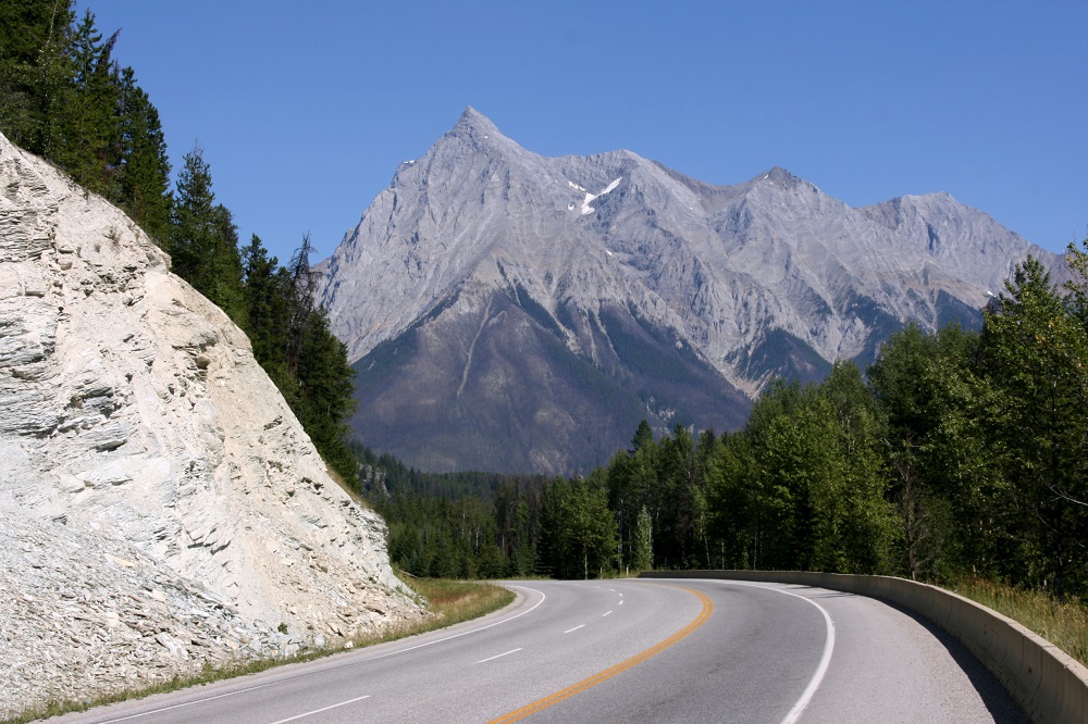 EngGeoBC's tweet photo. Join  us on December 2 for a training webinar on our recently released Professional Practice Guideline: Developing Climate Change-Resilient Designs for Highway Infrastructure In BC. Learn more and register: https://t.co/liUsORbdgM https://t.co/RP6tIaeMDp