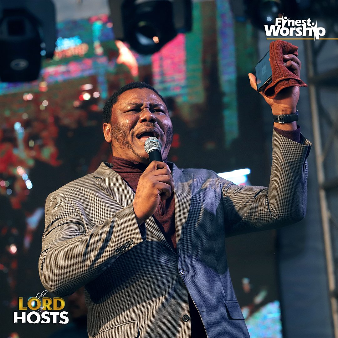 finestworship's tweet photo. The shout of a King dwells in this house. What a glorious night this is. #LordofHosts #FinestWorship2020 #FinestworshipOnlineEdition #FinestWorship  #Nov20 #GLTChurch #GLTNation https://t.co/Z9PzsJsX4Z