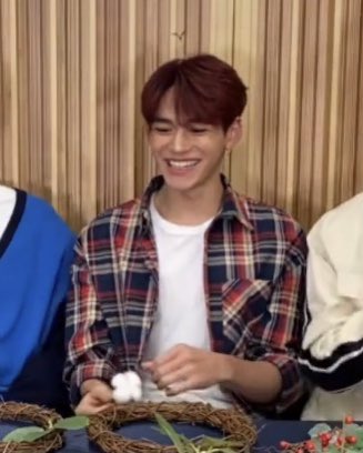 tiny__xuxi's tweet photo. 🌱 https://t.co/kOTUctOcla