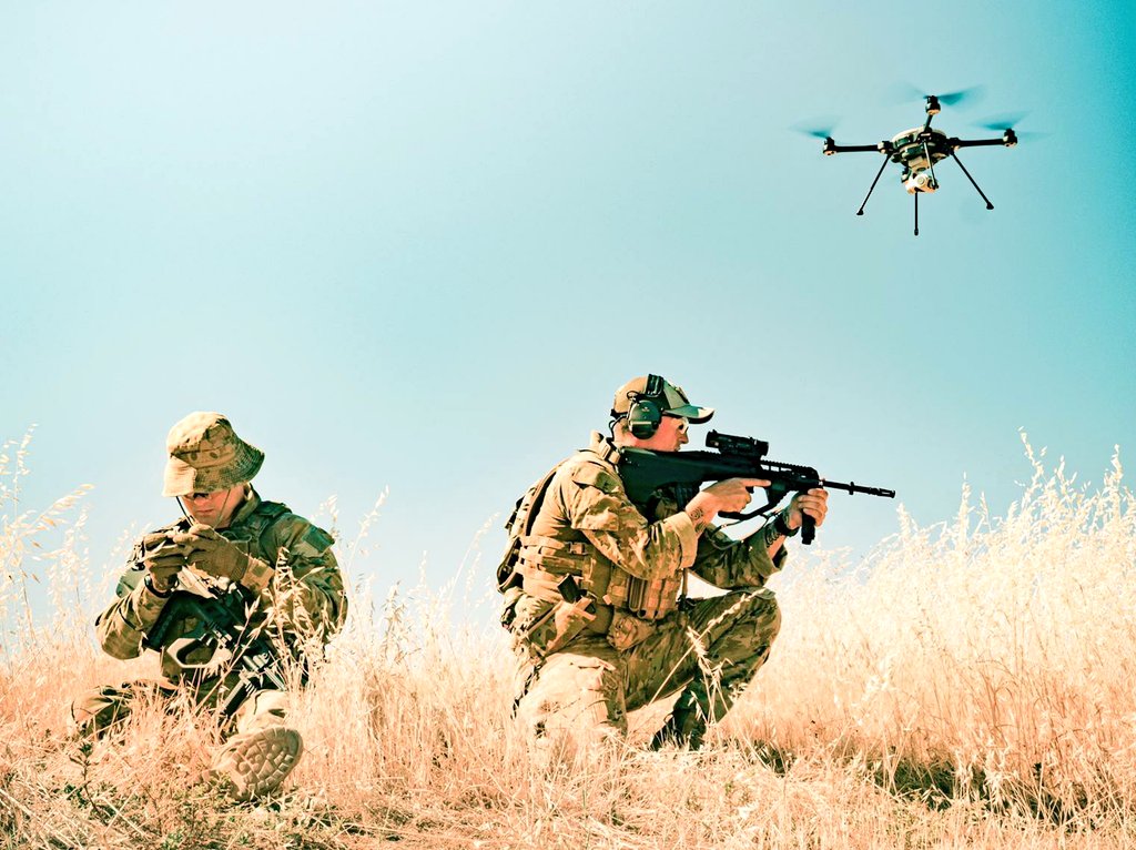 keirinjoyce's tweet photo. Check out this great step-change: #3SECFOR providing @flir R70 #SkyRanger spt to @1_Armd_Regt in Cultanna, and back to the garrison HQ - still so much potential in #drone / #UAS tech collab!
@AustralianArmy @AusAirForce @RAAF_ACAUST @comdforcomd https://t.co/AOBjiolUqA