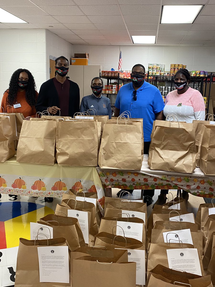 igniteindy2017's tweet photo. We would like to wish our Ignite family and #community a safe and happy Thanksgiving and we can’t wait to see you all back online on November 30th! 

#IgniteIndy #LiveToGive #Ubuntu #HappyThanksgiving https://t.co/S3YRzF20Bx