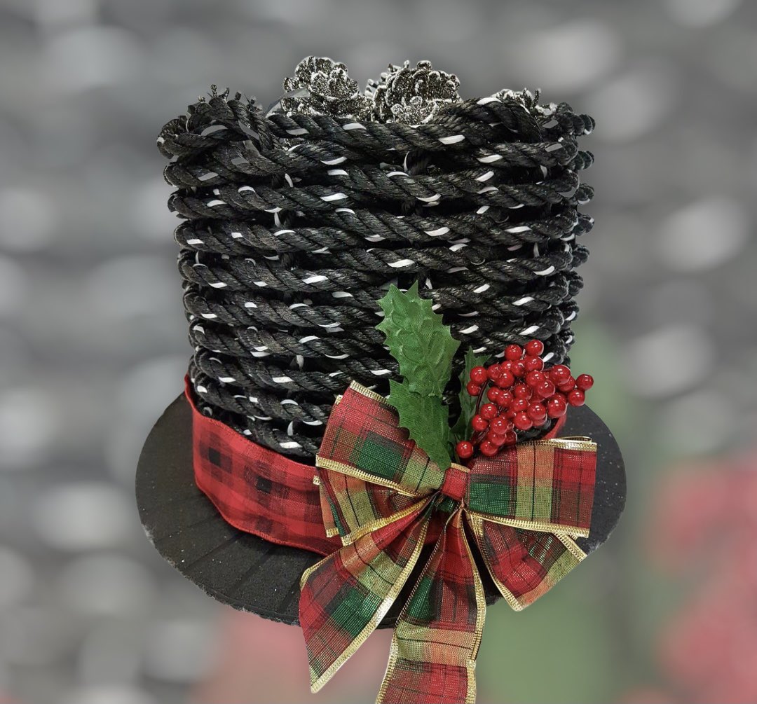 eclrm's tweet image. Holiday Decor and more online at eastcoastlobsterrope.com
