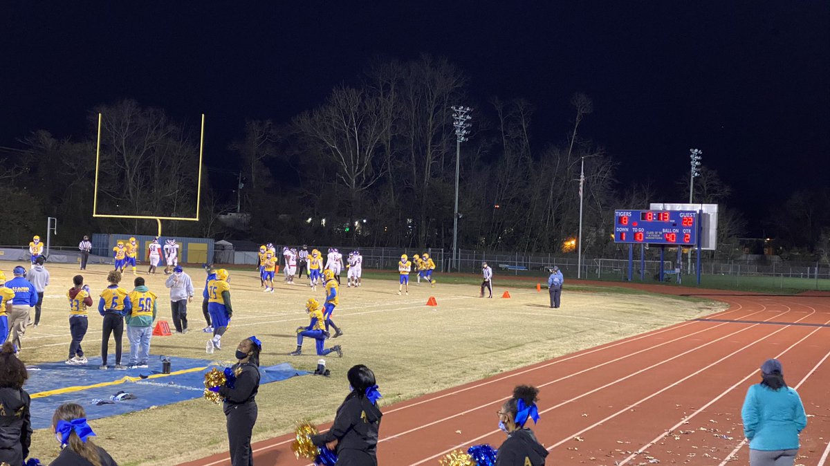 aitigerbands's tweet photo. M. Jones with the touchdown! 22-6 Christiana @CresciMarty @cristinakalesse @AIHSPrincipal https://t.co/Hw6S09GZCl