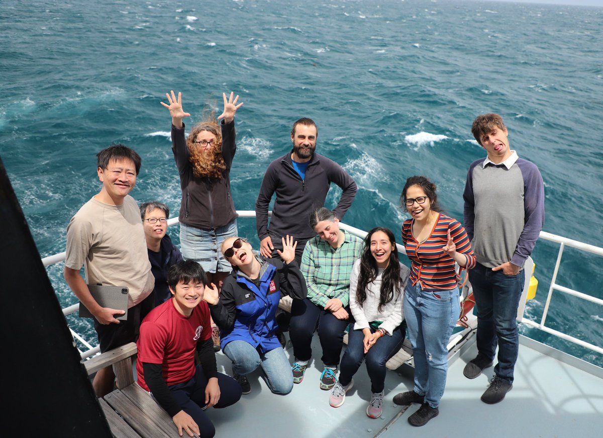 8 days, 24 sites successfully deployed later and we're all still smiling.... Mostly 😁🤭🌊⛴️ Science crew for #TAN2013 #PULSE