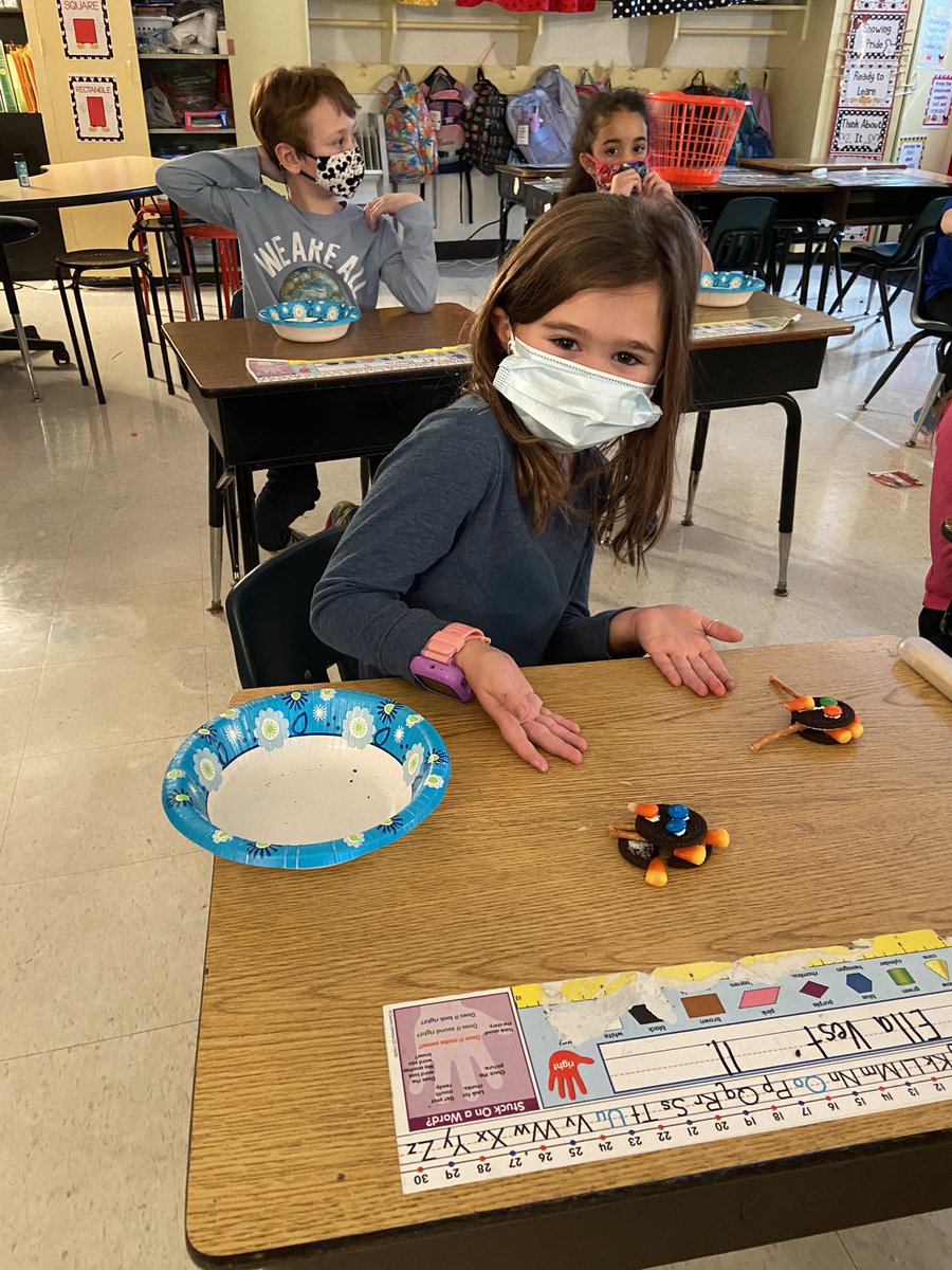 It’s almost Turkey Day! We celebrated Thanksgiving by creating our own Oreo Turkeys! 🦃🍂<a href="/GlenwoodPrimary/">Glenwood Primary School</a>