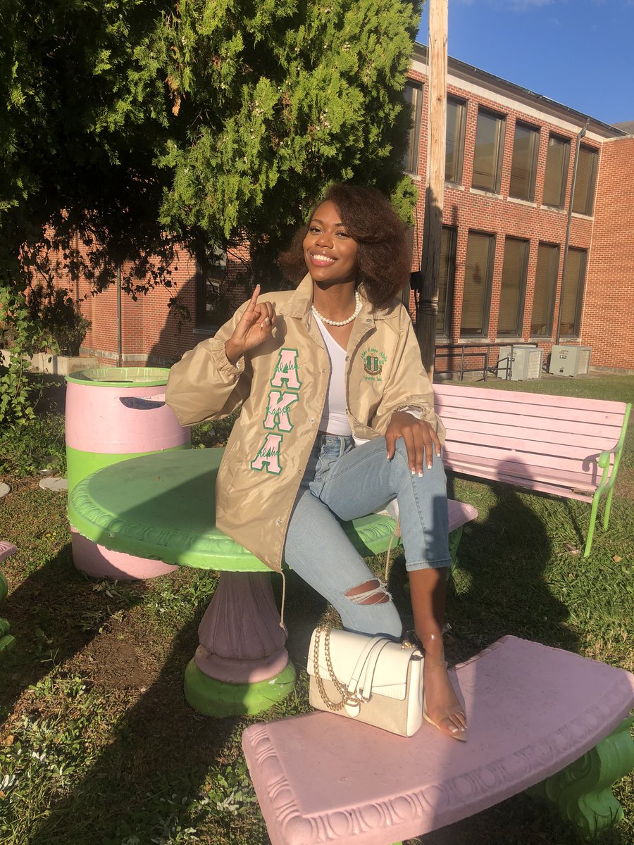 deleted25__'s tweet image. 1 9 0 8 💚💞
#betapi
#myasu