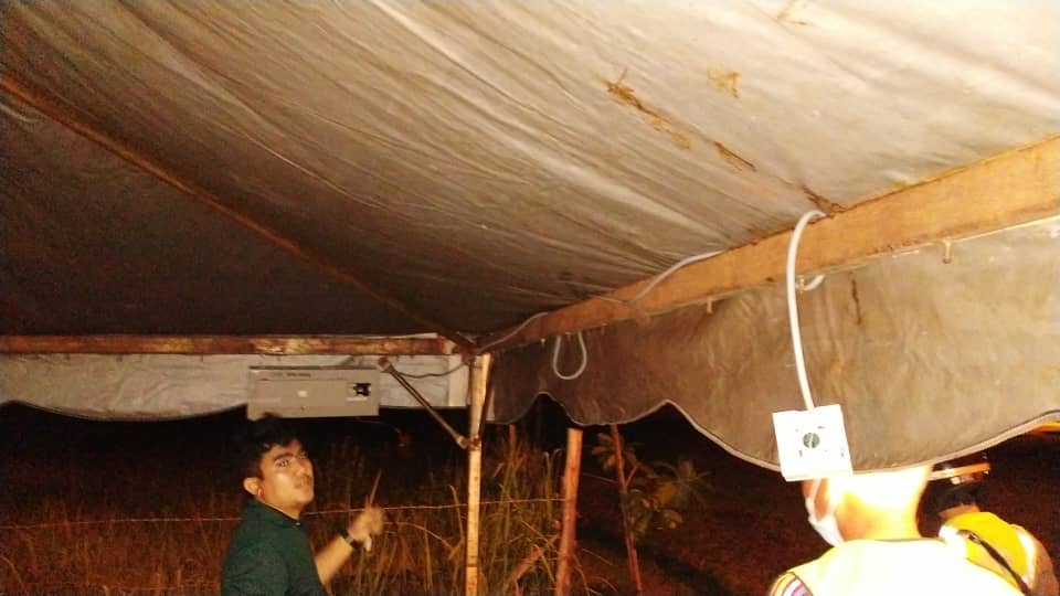 20/11/2020 (Jumaat)

Kerjasama antara PDRM, JKR dan TNB bagi melaksanakan Sektan Jalanraya(SJR)  di Jajahan Machang sempena PKPB di Seluruh Negeri Kelantan 21 Nov. 2020 hingga 06 Disember 2020.

#jkrmachang
#PKPB
#staysafe 
#Covid19