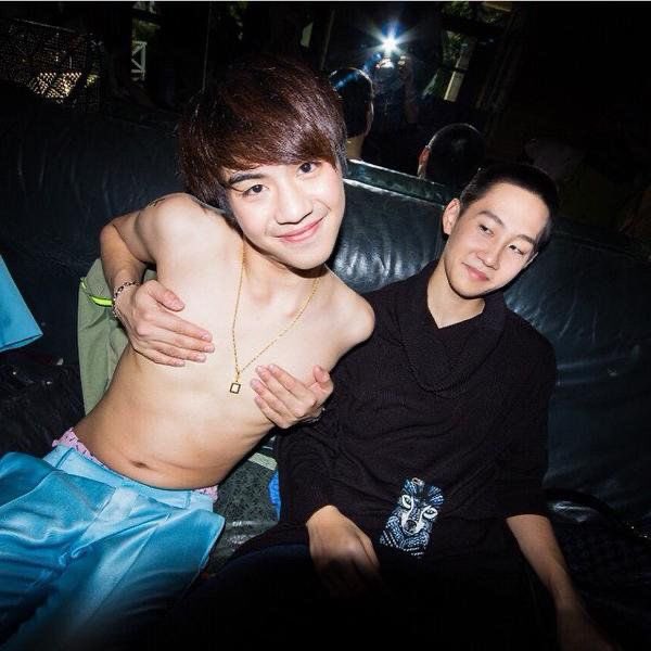 Daily_wwct's tweet photo. #wwct #ววกต #whitewo #CAPTAINchonlathorn https://t.co/fBIL9RQsD6