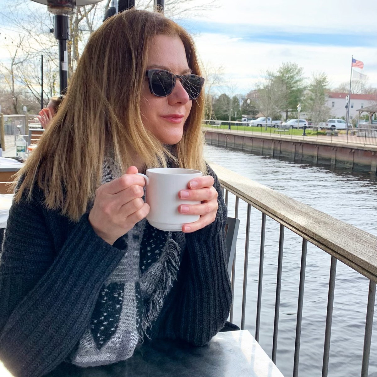 pattyjeffre1's tweet photo. Open air lunch the other day on the patio at the #BridgeRestaurant overlooking the Pawcatuck River https://t.co/1lAghiSNib