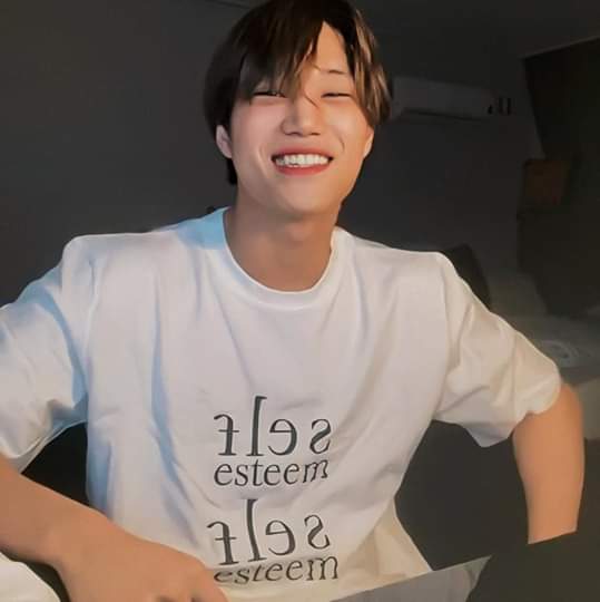 Kjonginnoona's tweet photo. @mintchocogom Jongin's been my sweet escape whenever I feel so low. He motivates me to pursue what I dream for because look at him now with his perseverance he achieved a lot and still humble. I love my nini so much ❤
#10DaysToKAI
#카이솔로데뷔_10일남았_음
#KAI #카이 @weareoneEXO #Mmmh https://t.co/LQpqkluVbO