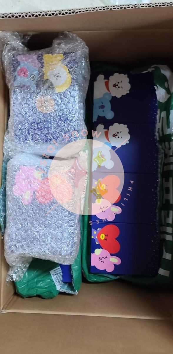 CrystalSnowPH's tweet photo. 🦋 ＵＰＤＡＴＥＳ 🦋

[NOV－21－２０２０]

✨BATCH 5 
•SOME OF ITEMS ARRIVED AT KR ADDRESS
(nag pa sched po ako ng pick up this wed)

✨BATCH 4(BOX 8-11)
•Picked up last nov 11
 
✨BATCH 3 (BOX 1-2)
•i think mag arrive na ito sa address ko tomorrow

#CrystalSnowPHUpdates https://t.co/JxA4IrbIdW