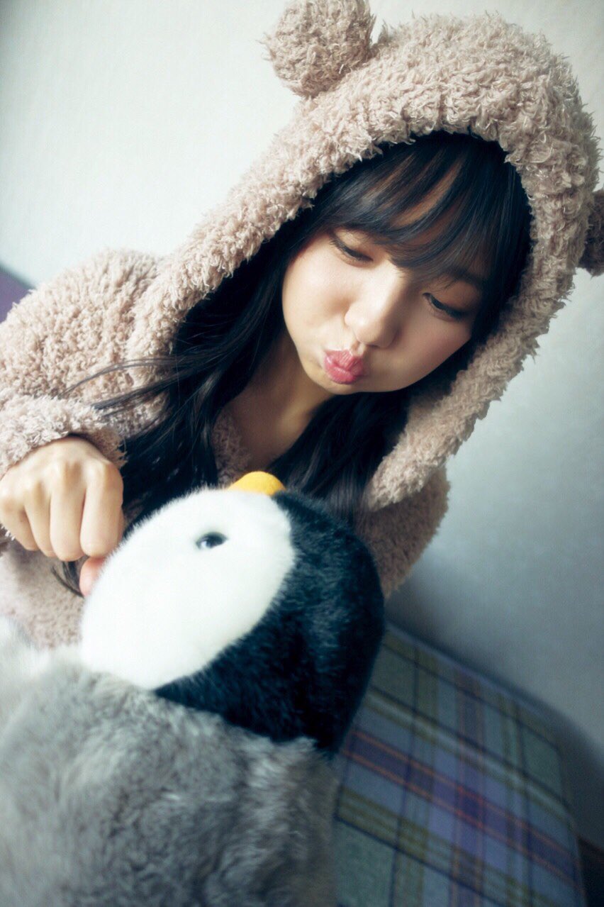 日向坂46 齊藤京子1st写真集「とっておきの恋人」発売中!【公式】 on