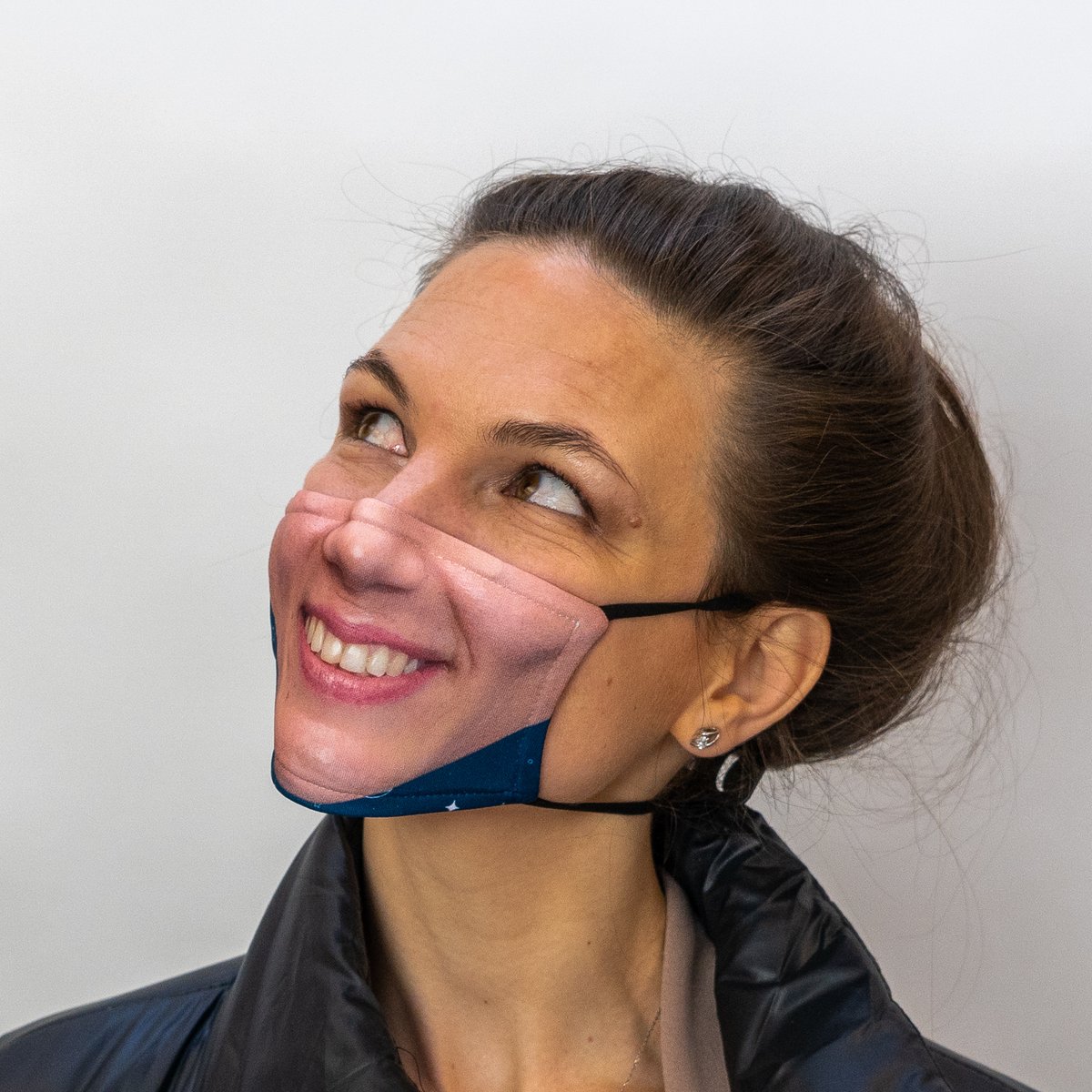 getfriendlyface's tweet image. Things are looking up folks. Stay safe, get that mask on 😷 and BE YOU AGAIN 😀
#beyouagain #friendlyface #masks #ootd
friendlyface.com/p/mask