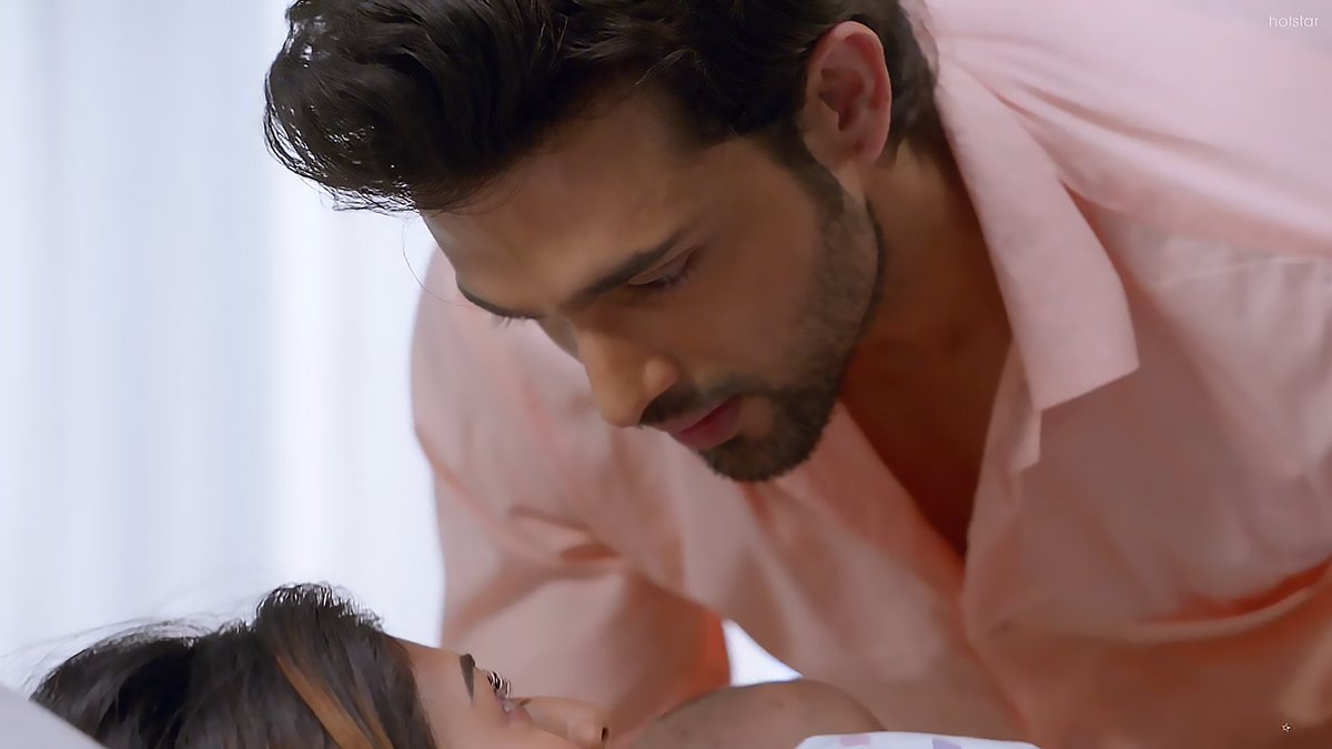  #AnuragBasu lifts himself up, looks at his P with Cutie Pie in his arms-his welled up eyes showering her with love, gratitude & reassurance-thanking her a million times for the miracle she just delivered!  #ParthSamthaan  #KasautiiZindagiiKay