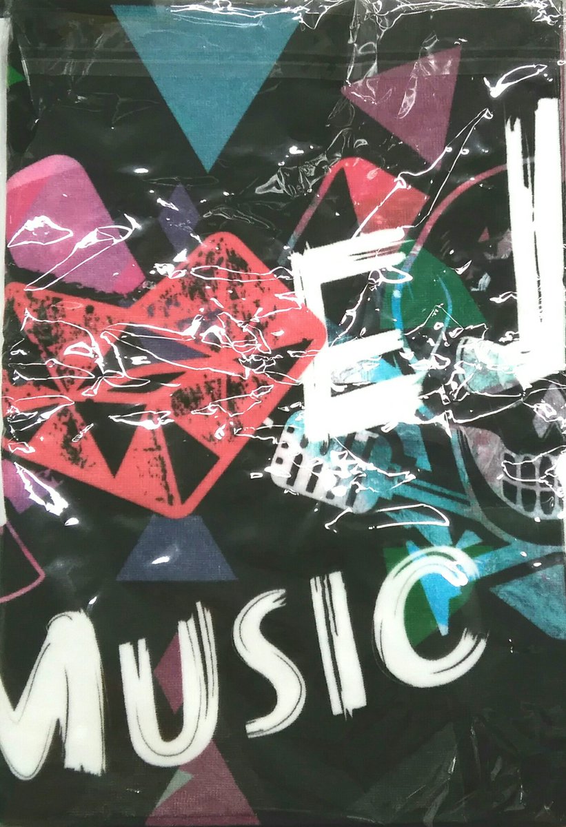 名古屋フロンティア館2階 ライブグッズ On Twitter 入荷情報 な ななな なーんと Thrive Live 2020 のスポーツタオルが 早速入荷致しました 都合がつかず買えなかった方 やっぱり買うべきだったと後悔した方 是非当店へお立ち寄りくださいませ