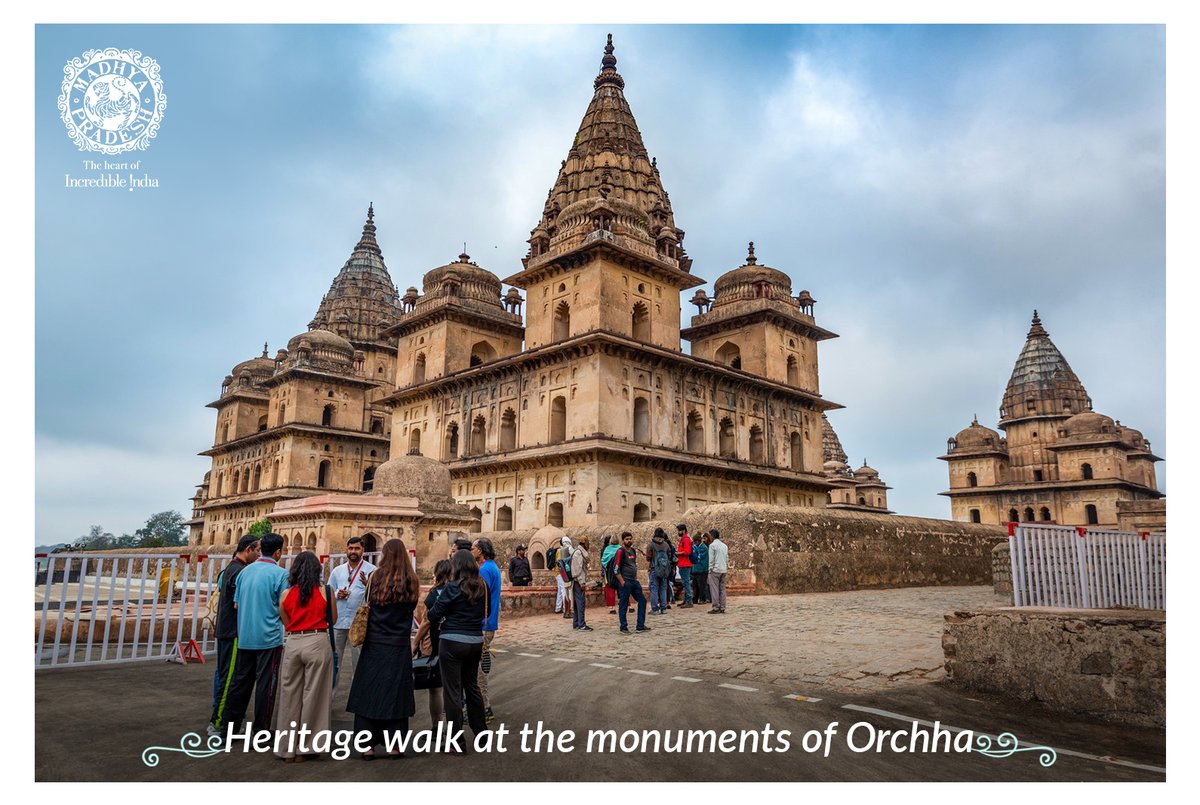 MPTourism's tweet photo. Orchha is a dream destination for every traveller as it offers #Sabkuchjodilchahe. The town is just 20 km from Jhansi junction, thus convenient for the tourists coming from all corners of the country. (1/2) https://t.co/0o3ovS8AEa