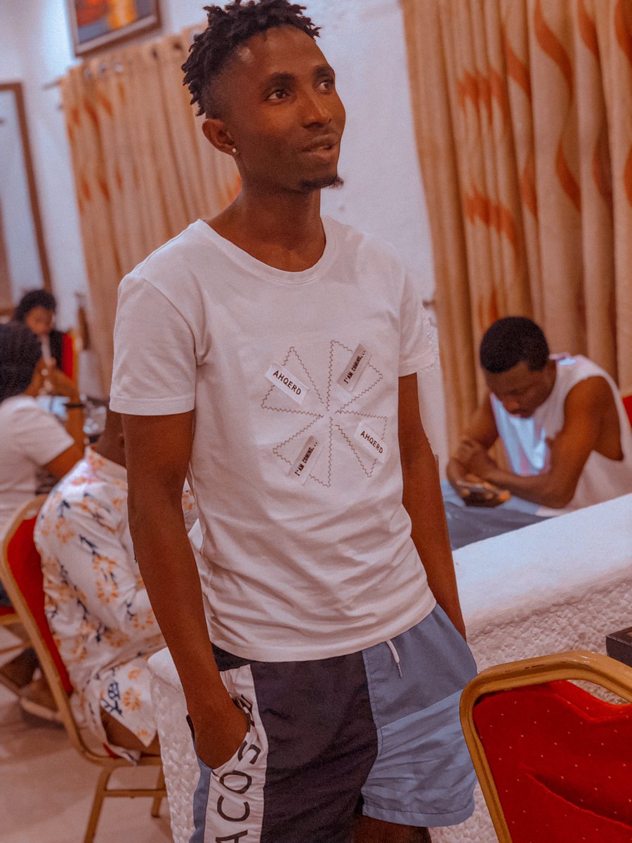 walefundz's tweet photo. Happy birthday to me 🔌💯💛 https://t.co/EzsuYJmwiF