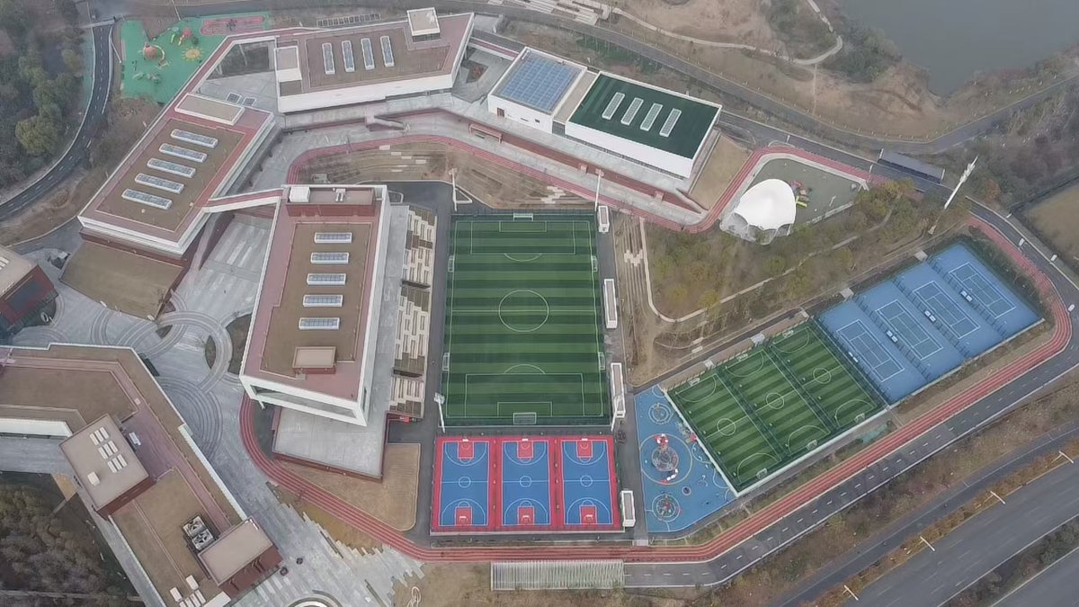 Enlio - Official FIBA3x3 Court of Olympic Games Tokyo 2020 😀😀

#enlio #fiba3x3 #sportsfield #sportsflooring #floor #basketball #playground #streetball