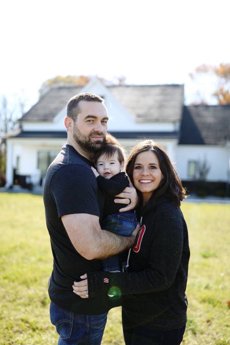 mrs_aubreesmith's tweet photo. A few years ago, I couldn’t of imagined that this would be my life. But God always has more in store than we ever could have imagined. (Ephesians 3:20🥰)
#myeverythings #BoSmith #twentytwenty #ohiostate #hoosierfamily #familyphotos #myloves #mysweetboys https://t.co/Cbypg1xFaS