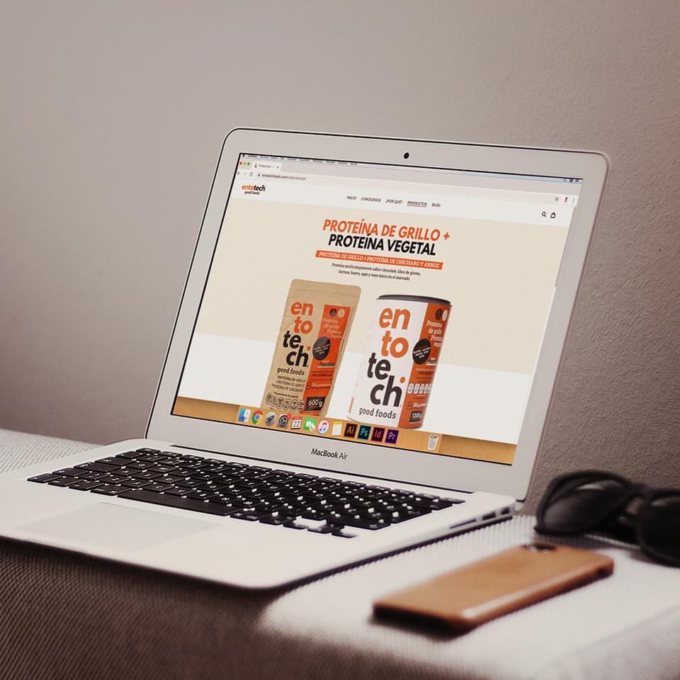 suma_creativo's tweet photo. En los últimos meses en el estudio estuvimos trabajando en el  E-commerce de la proteína mas sustentable de México.

Conoce la historia completa  en https://t.co/EzbMNMnPIL y únete a la revolución de nutrirte con insectos.

#ecommerce  #UX #UI #storytelling #branding https://t.co/kloqK5tDU6