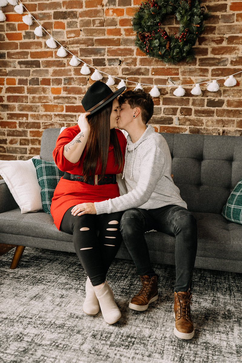 authenticlove22's tweet photo. This is the love some people only ever dream of. And I’m living it. Living my dreams. 😭❤️🥰 #loveislove #family #LGBTQfamily #twomoms #love https://t.co/Tvpai87ysf