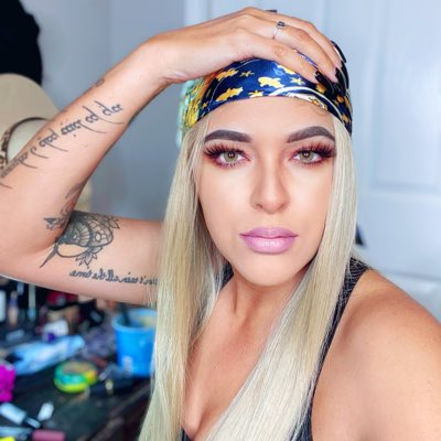 aarrielll's tweet photo. #NewProfilePic https://t.co/N9RIz60H3I