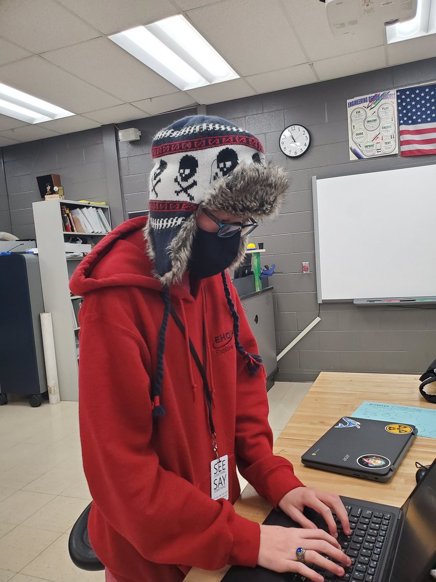 EHOVEstem's tweet photo. Here are some of the reasons from our Stem students for why they joined EHOVE,

For all the opportunities

To build and to learn more about my field!

To learn about the field I want to go into.
#EHOVEvips #EHOVEstem https://t.co/hClWKrBC8f