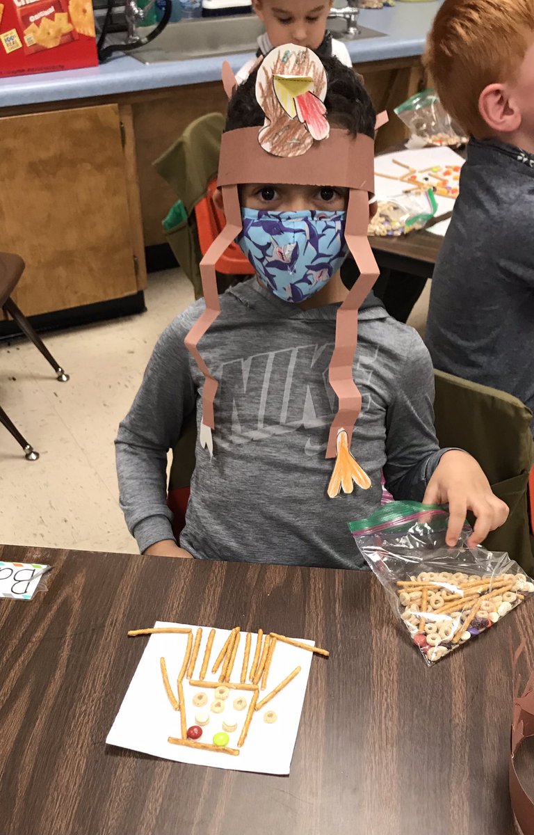 Turkey scavenger hunt and turkeys made from “Turkey Trash” for our turkey day activity #atribebegins