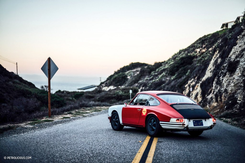 BCJr's tweet photo. #FridayFeeling Gd'eve All!π₯β¨β
1966 #Porsche #911HotRod Gem!π
An #RGruppe Founder, Rolly Resos.
@PorscheRetail @Porsche911UK
@PorscheSauce @oliveri_pablo
@SHopemaster @PFSClassics
@Bertieschip @vividcloudofwat
@jim_knipe @DP_Grouch @HelenGoff
@FAFBulldog @LienhardRacing ππ₯ https://t.co/sSOD7mkunu