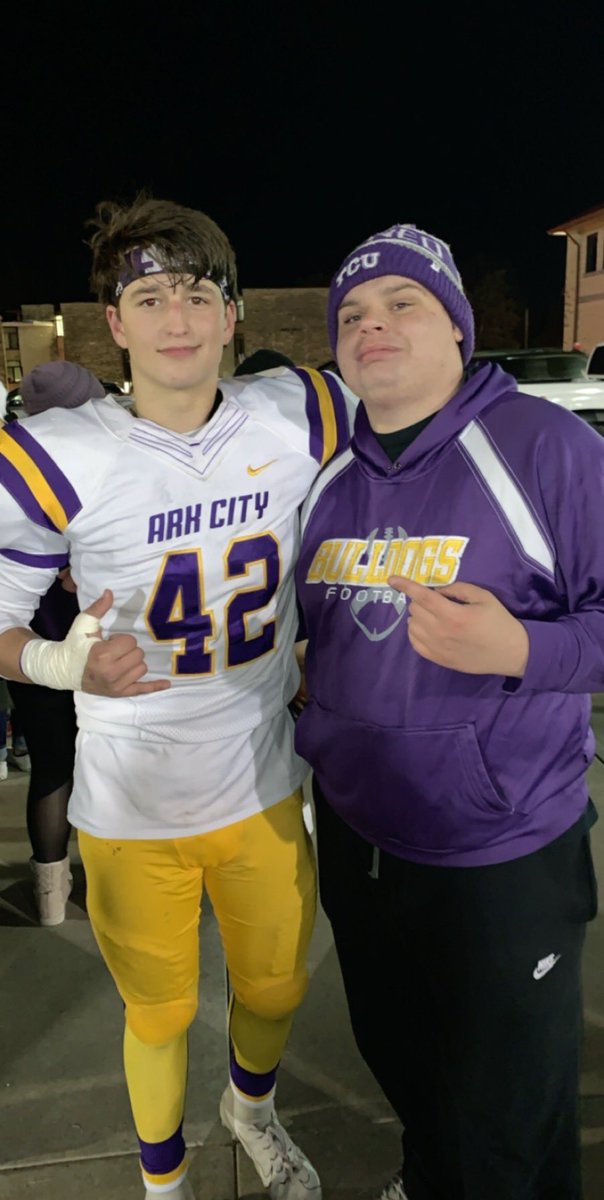 BlakeH_42's tweet photo. SHOUTOUT MY IYQ SQUAD!!! PROUD OF YALL!!! GO WIN IT ALL! @hadenotoole @JonasStoy @RhettLathers https://t.co/qeW1UzIaVJ