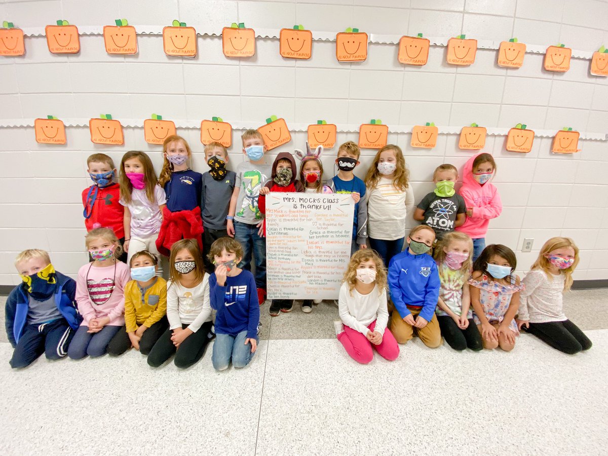 mrsamock's tweet photo. We ended our day with full bellies and thankful hearts!💛🦃 I am so grateful for the sweetest firsties!
#FMEistheplacetobe https://t.co/NPkUoF1uhm
