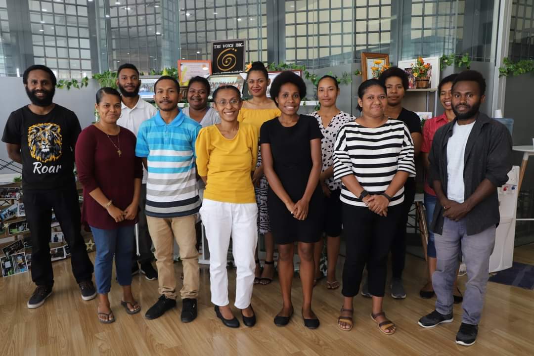 milka_akane's tweet photo. Young people learning to use their voice and create content through youth advocacy on social media platforms.
@TheVoiceIncPNG #DreamHub
#resilientrealities #takebackpng #youthadvocacy #tvi #youthpng https://t.co/MyERwurSWh