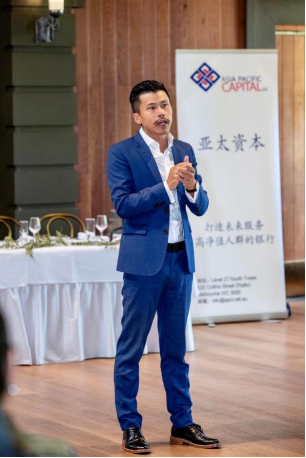 Australia: The opening of the JS Group's 傑昇集团 Goona Warra vineyard /hotel/ club etc was used to promote Kelvin Ho's Asia Pacific Capital 亚太资本. Guests included Kelvin Ho, Scott Tanner CEO, Bank of Melbourne, Eugene Chen from Hall and Wilcox https://web.archive.org/web/20201121043703/https://www.yeeyi.com/news/index.php?app=home&act=article&aid=800466