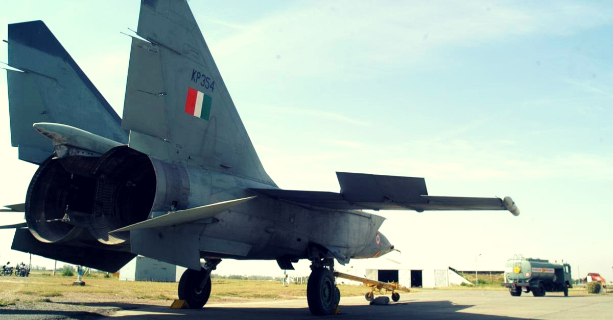 IAF got tail no KP351-356 (SS) and DS316/2 (DS)In the early days, one of them crashed (due to a Rus TP) and was replaced for freeThen KP356 was also lost later and one more whose tail no idkThere was a KP3106 also, prolly a replacement for 356.By the end IAF only had 3 SS