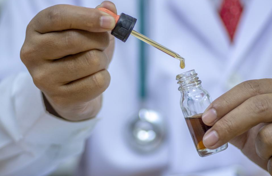 Women Are More Likely To Swap Prescribed Medication For Medical Cannabis, Study Finds #women #MMJ #treatment #Health bit.ly/334ze10