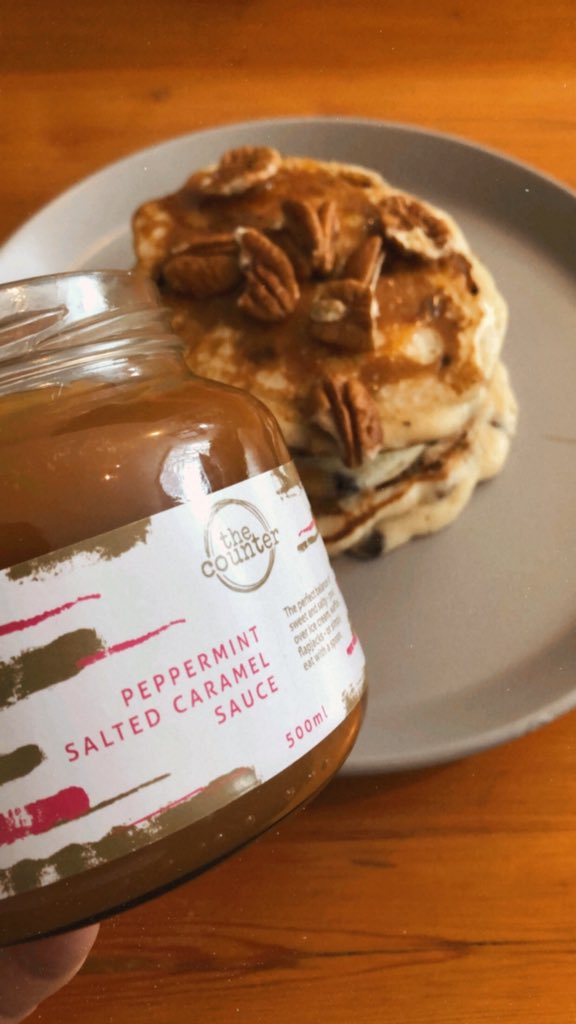 For all things decadent and fudge-yyyyyy, please check out  @CounterLove and  @MegPascoe P.S A block of fudge is my literal weakness 