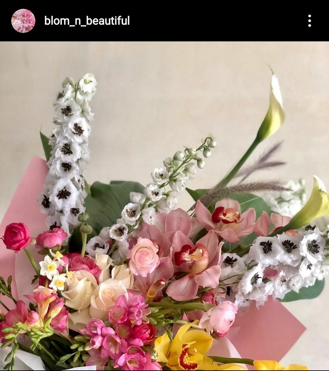 Guyzini,  @blomnbeautiful creates the most magical bouquets and flower arrangements and she delivers on time, all the time   https://instagram.com/blom_n_beautiful?igshid=16m7e815vpgkx