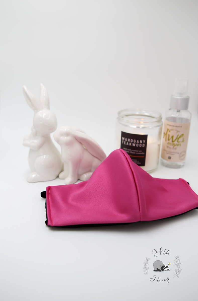 My favourite human  @iSarahdactyl and her  @OhHelloHoney_ range of satin masks, pillow cases, headbands   https://instagram.com/hello_honey.co.za?igshid=1xi2eio15e51w