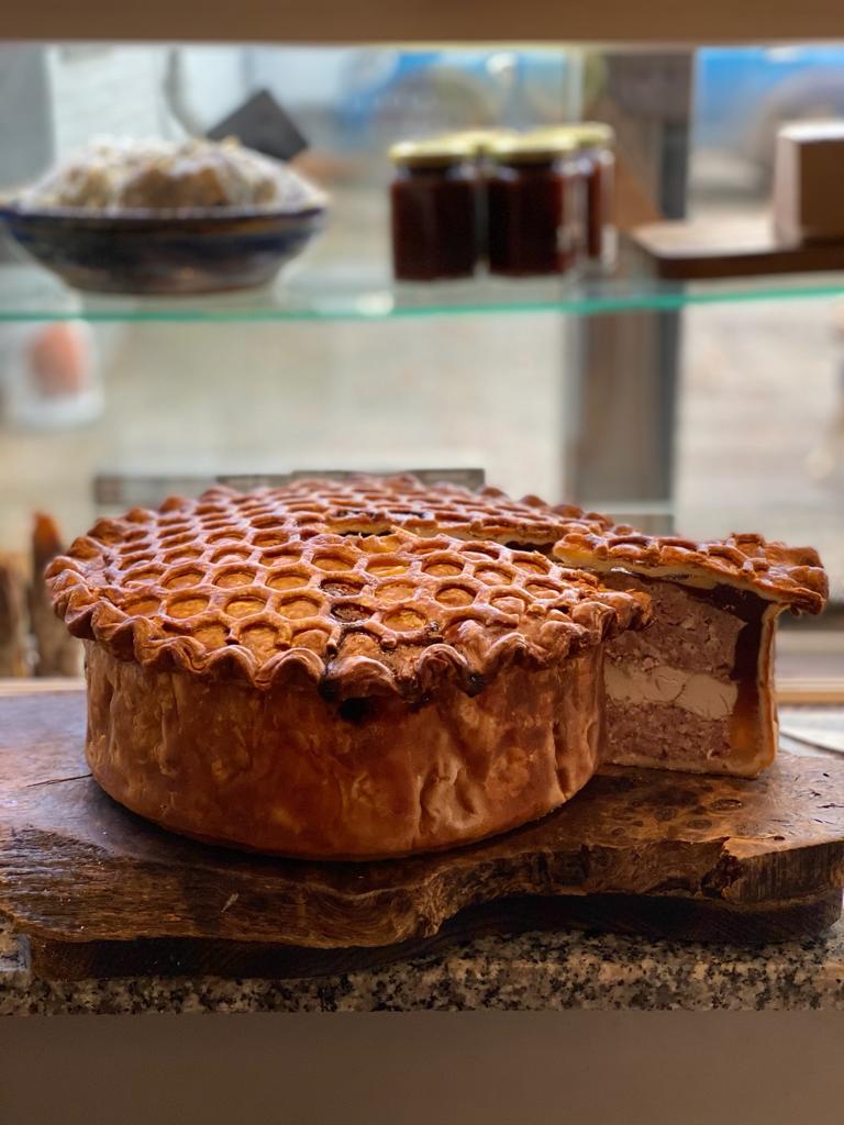 TheChurchGreen's tweet photo. Before and after... Chef @aidenbyrne has been busy in the kitchen this week! Chicken, truffle and pork pie, available now in The Deli ๐คค
Open until 7pm... #JustSaying!
#PieKing #AidenByrne #LoveLymm #SupportLocal #Cheshire #Lymm #Deli #TheChurchGreen https://t.co/JZJp6H5bMW