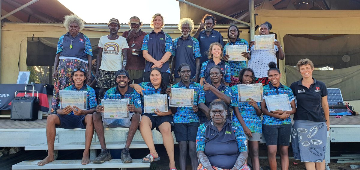 So proud of the Wuyagiba Study Hub pre-Uni course graduates from Arnhem Land, and the staff! for a fantastic, albeit difficult at times, 2-Way Uni Learning journey in a pandemic! Now to check out Higher Ed options 👩🏾‍🎓 #Indigenousleaders @Macquarie_Uni @DanTehanWannon @nature_org