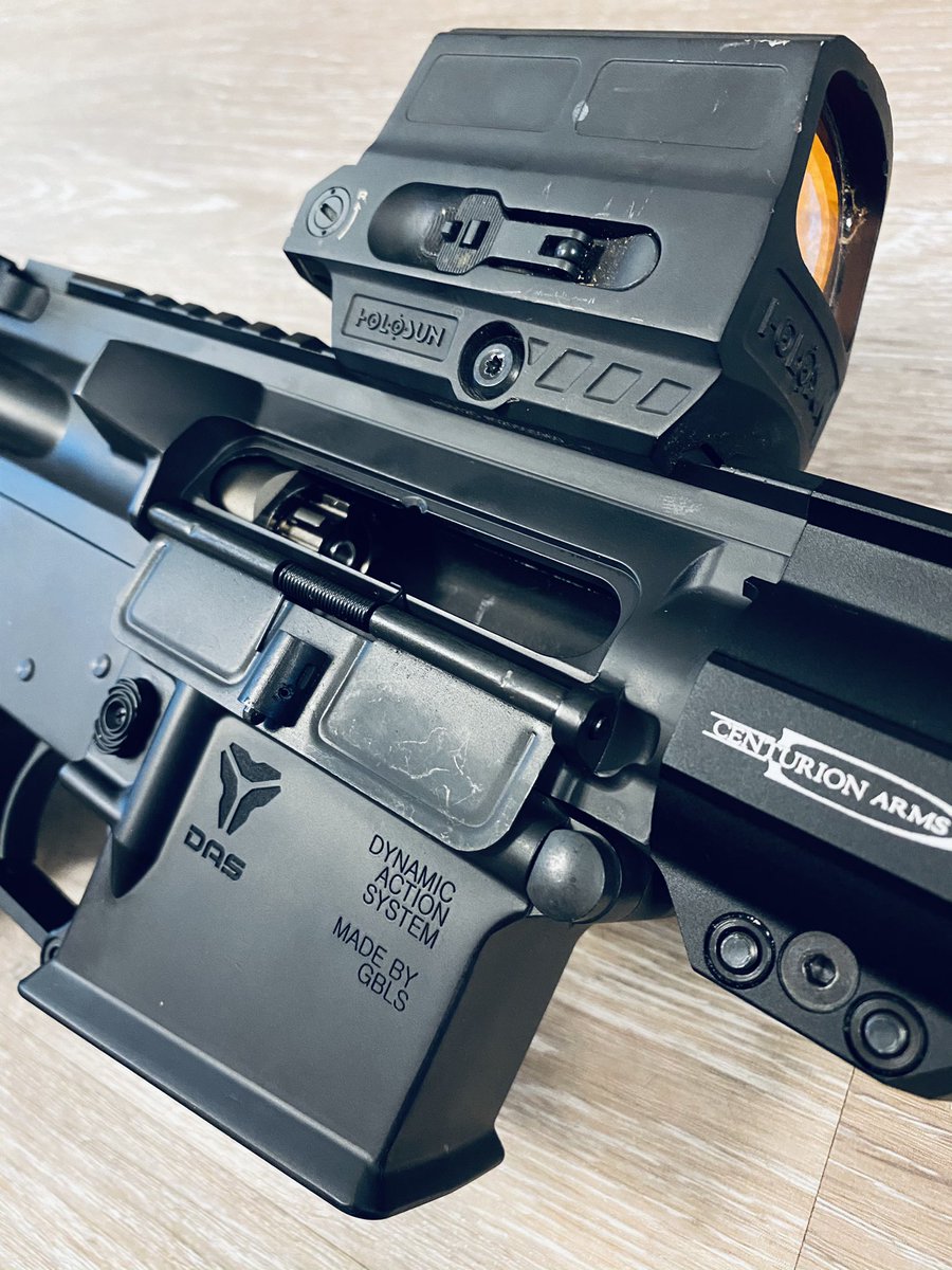 Jim_Wide's tweet photo. #Airsoft nouveau jouet ! #ar15 GBLS DAS. le meilleur des deux mondes🦾 lower AEG/ Upper GBBR https://t.co/5Rp9jle0EG