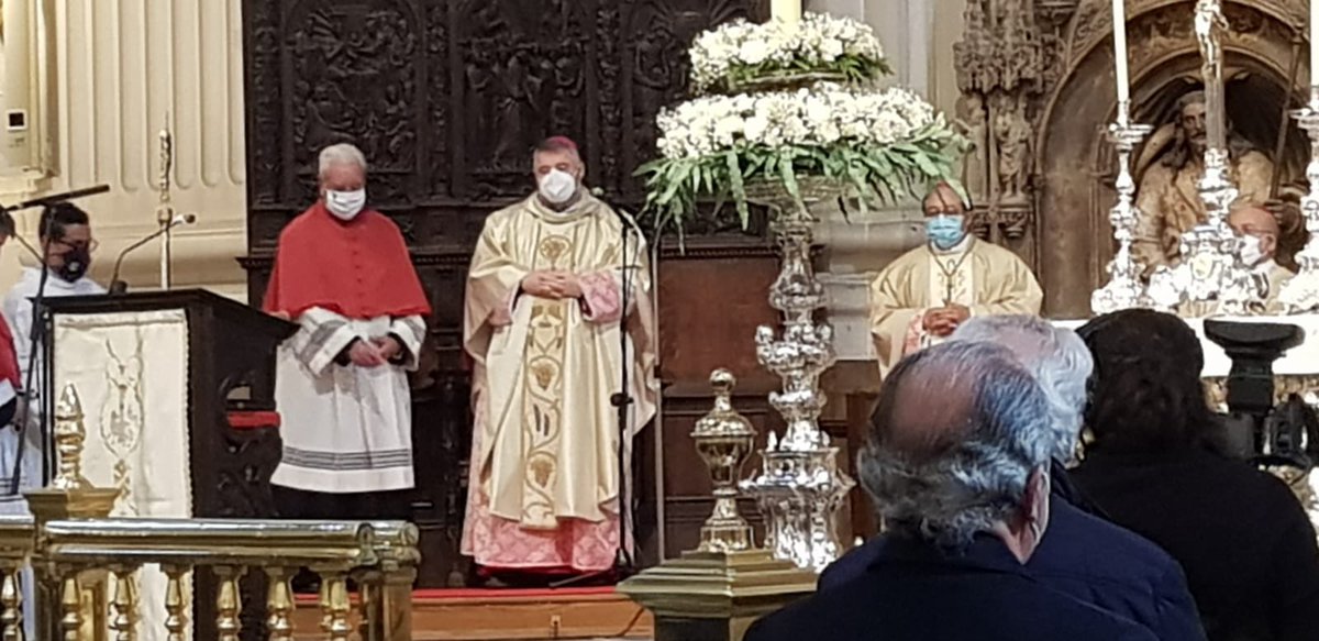 “De la mano de la Virgen del Pilar quiero comenzar mi ministerio en Zaragoza, dándole gracias, acogiéndome a su maternal protección y pidiéndole que me ayude a aprender a ser discípulo del Señor y pastor de esta iglesia diocesana”, Mons. Carlos Escribano (Homilía 21/11/20)