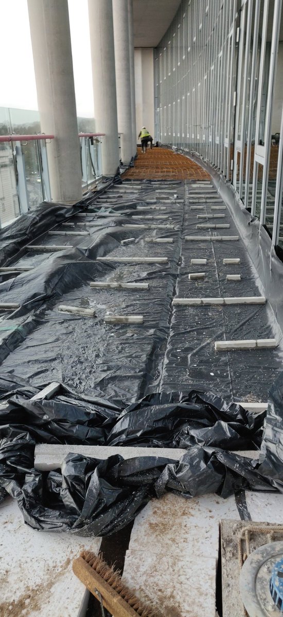 stephenl20151's tweet image. Centre for Student Life #BAMConstructUK Good progress inside and out.